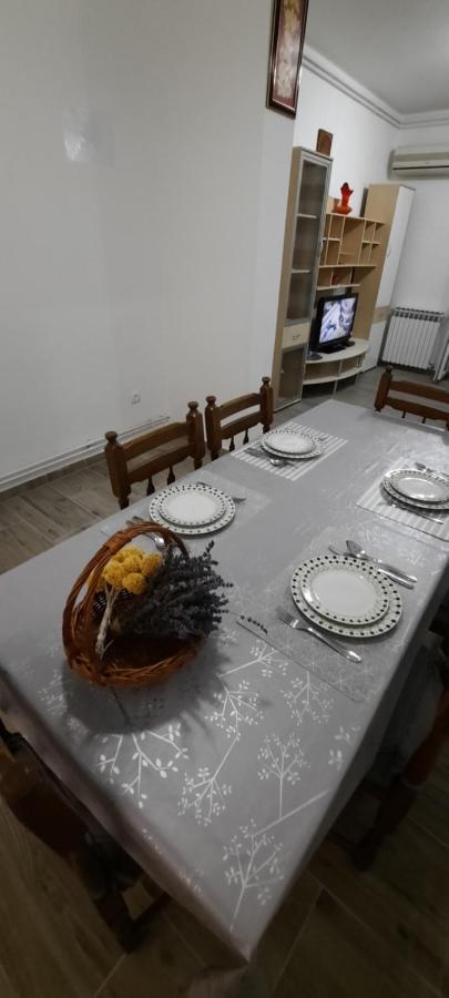 Apartmani "Alenka" Primošten المظهر الخارجي الصورة